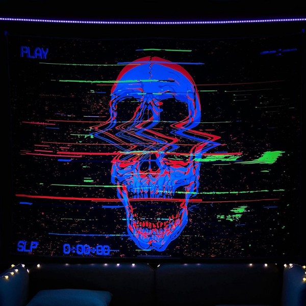 Skull - UV Reactive Tapestry with Wall Hanging Accessories