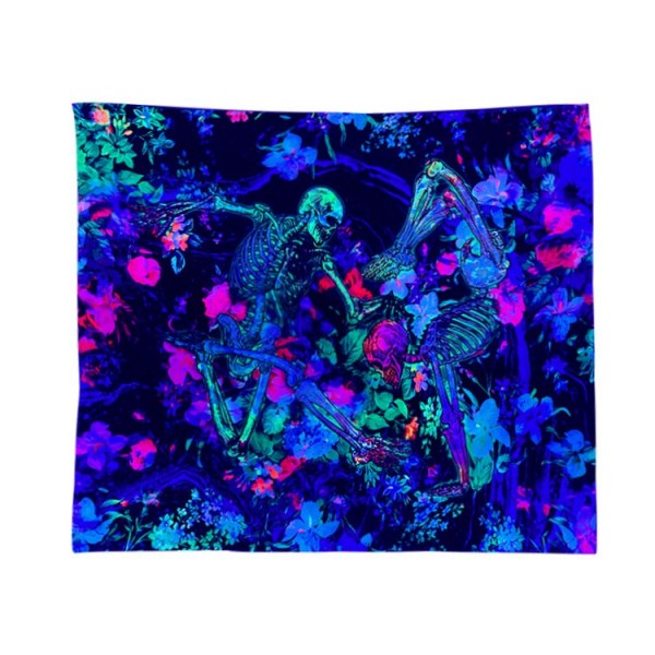 Skull - UV Reactive Tapestry with Wall Hanging Accessories