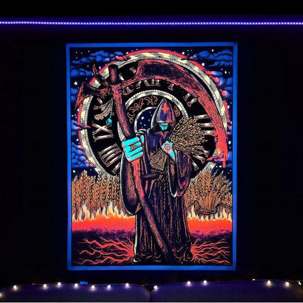 Tarot - UV Reactive Tapestry with Wall Hanging Accessories