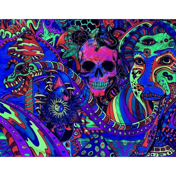 Psychedelic Skull - UV Reactive Tapestry with Wall Hanging Accessories