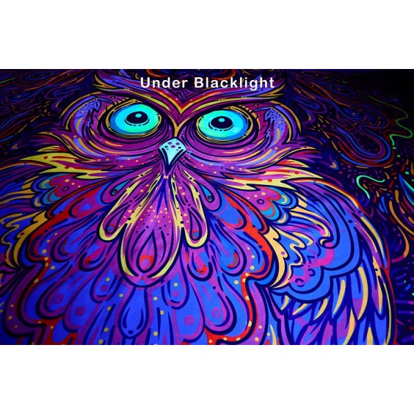 Owl - UV Reactive Tapestry with Wall Hanging Accessories