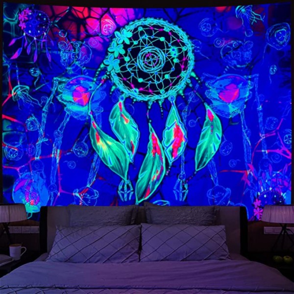 Dreamcatcher - UV Reactive Tapestry with Wall Hanging Accessories